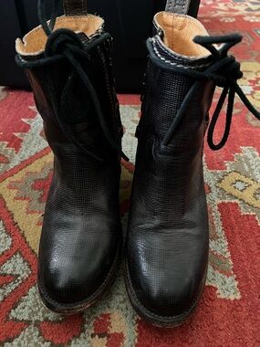 Bed Stu Black Textured Leather Lace-Up Ankle Booties